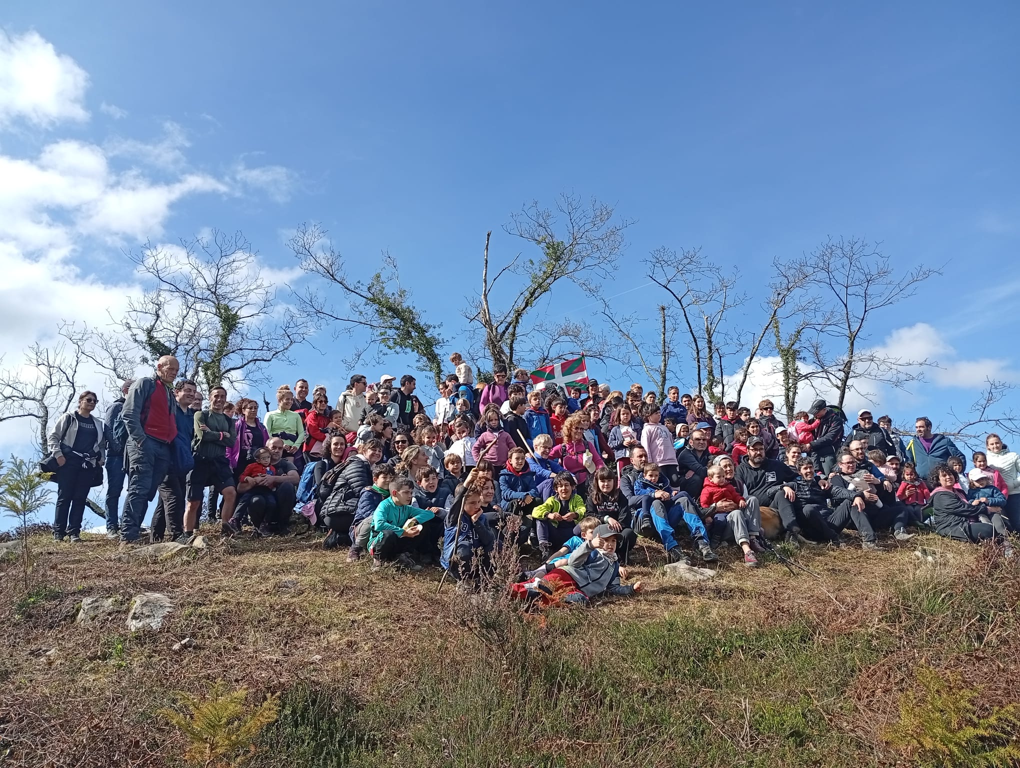 Axmokil mendiko buzoia!